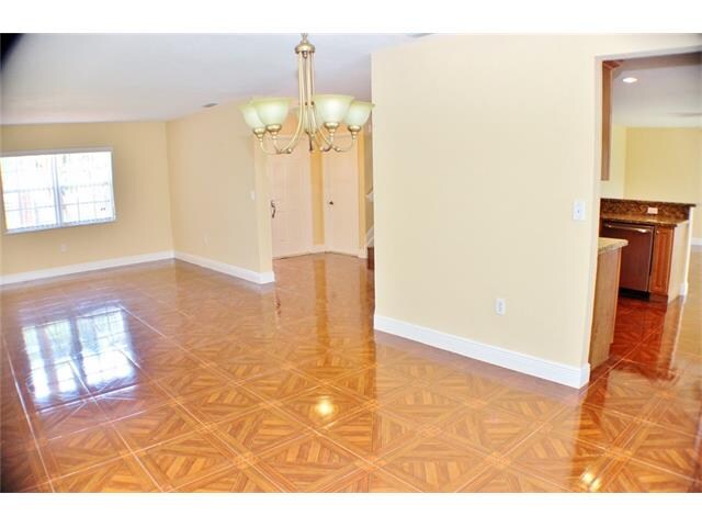 Building Photo - 3089 NW 71st Ave