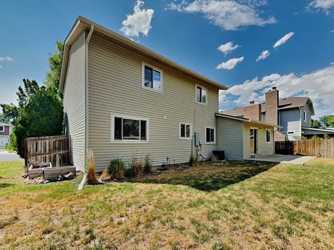 Building Photo - 5172 S Truckee St