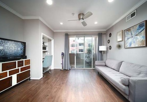 Foto del edificio - 2111 Welch St