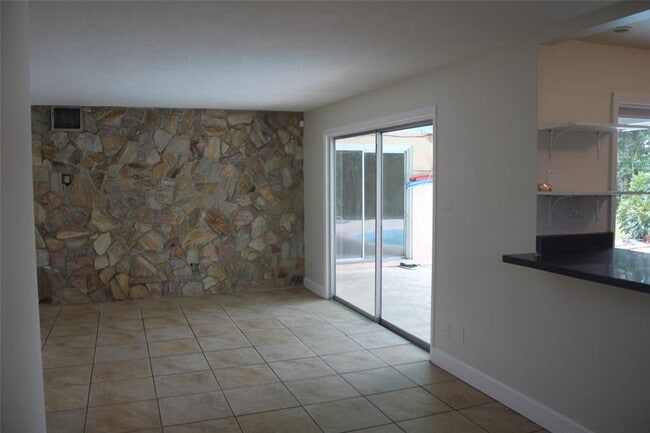 Foto del edificio - 4436 Foreland Pl