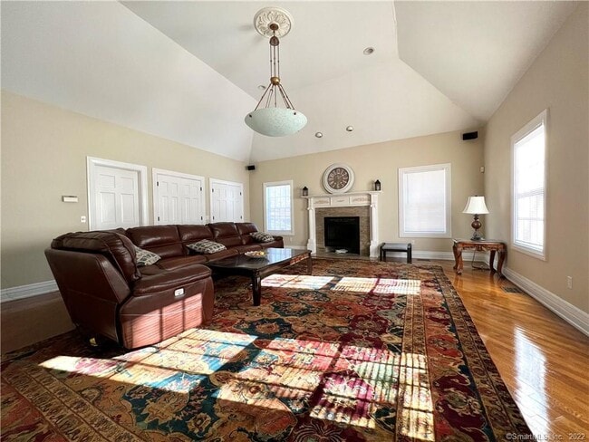 Building Photo - 256 Haviland Rd
