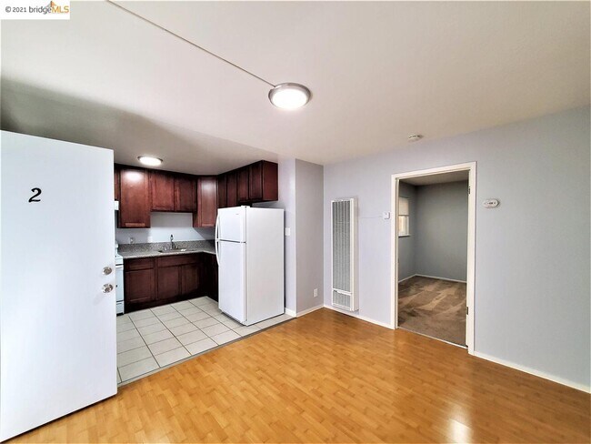 Building Photo - 1826 Alcatraz Ave