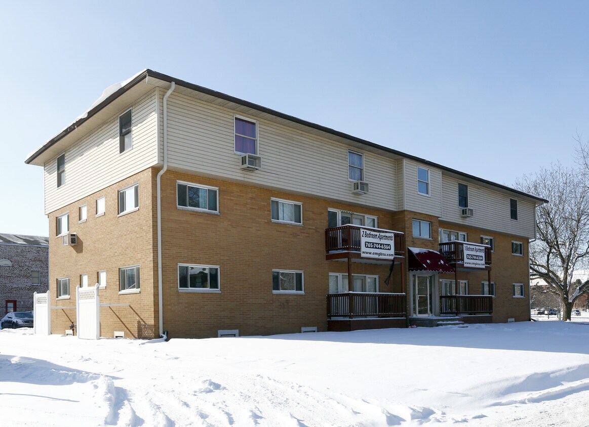 1215 W Wayne - 1215 W Wayne St