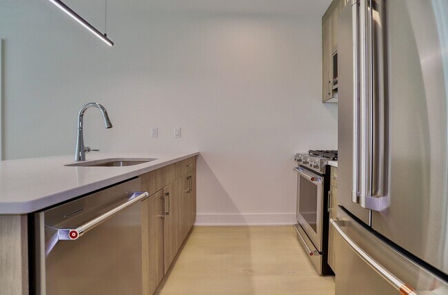Foto del edificio - 303 Madison St