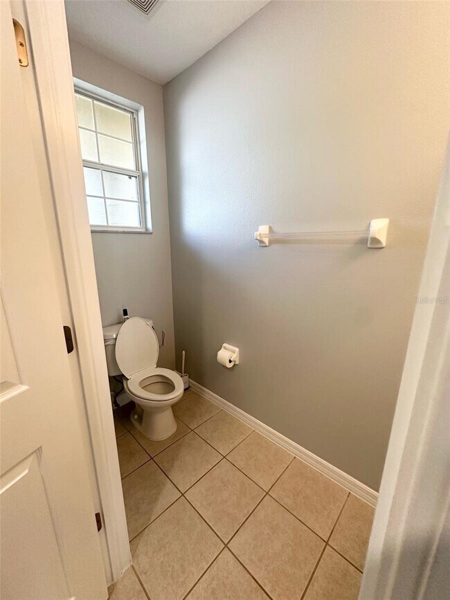 Foto del edificio - 6407 Barksdale Way