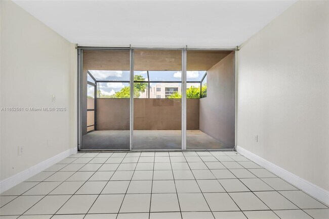 Foto del edificio - 10525 SW 112th Ave