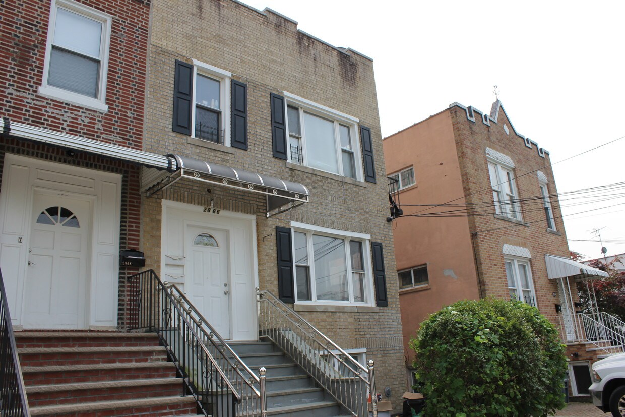 Front of Home - 2866 E 196th St