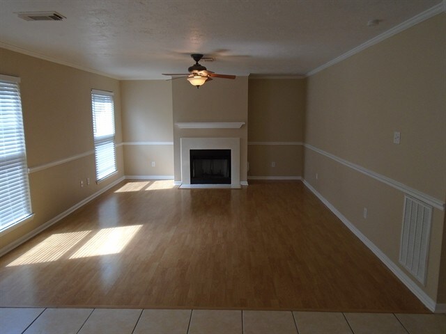 Foto del edificio - 26887 Castlecliff Ln