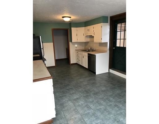 Building Photo - 17 Dickinson Hill Rd