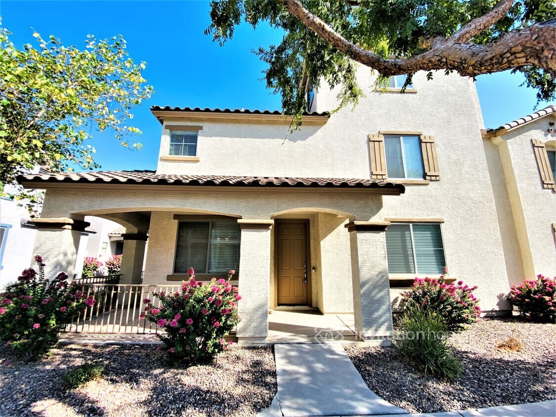 Primary Photo - 1718 E Joseph Way