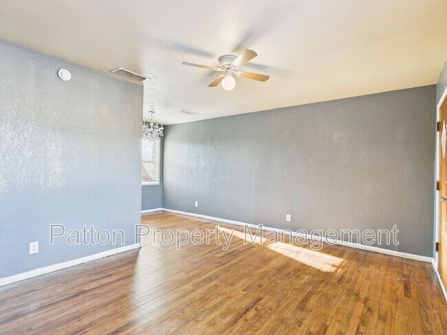 Foto del edificio - 2805 Duncan Dr