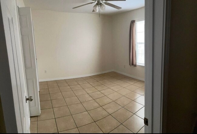 Building Photo - 105 Alyssa Dr