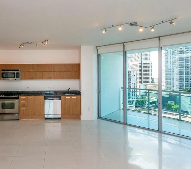 Foto del edificio - 350 S Miami Ave