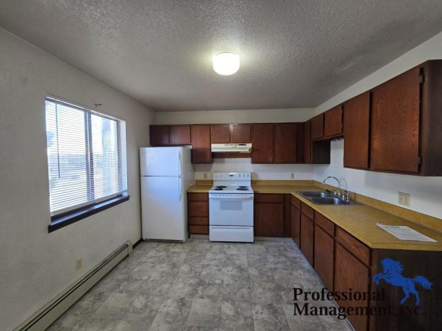 Building Photo - 2 bedroom in Billings MT 59102