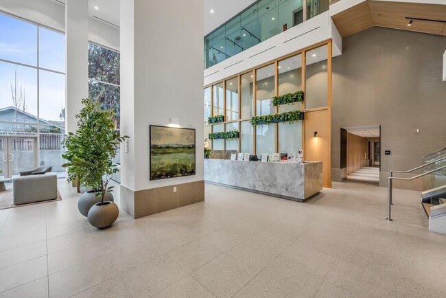 Building Photo - 13573-1398A 98a Ave