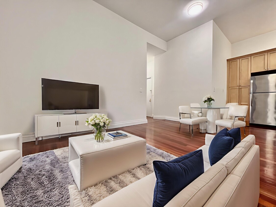 Foto principal - 611 W 137th St