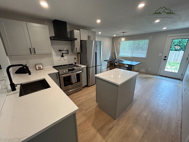 Foto del edificio - Updated 3-bedroom Home In Junction City!