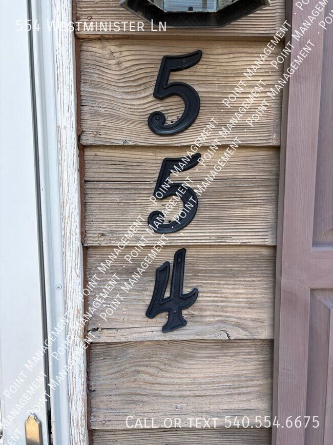 Foto del edificio - 554 Westminister Ln