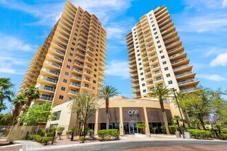 Building Photo - 8255 S Las Vegas Blvd