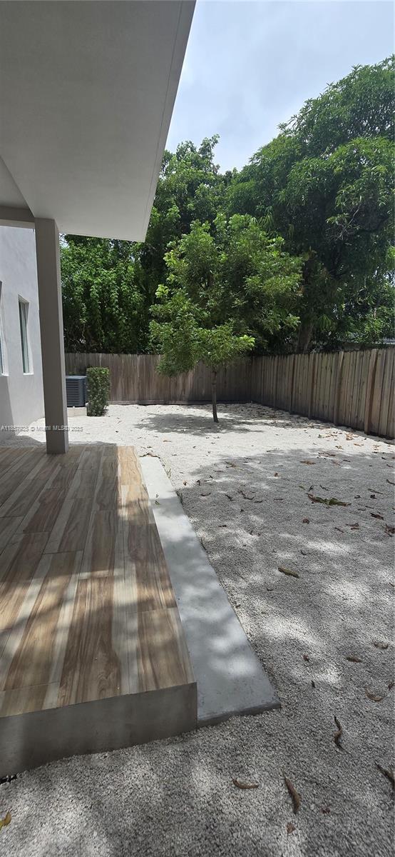 Foto del edificio - 3790 Oak Ave