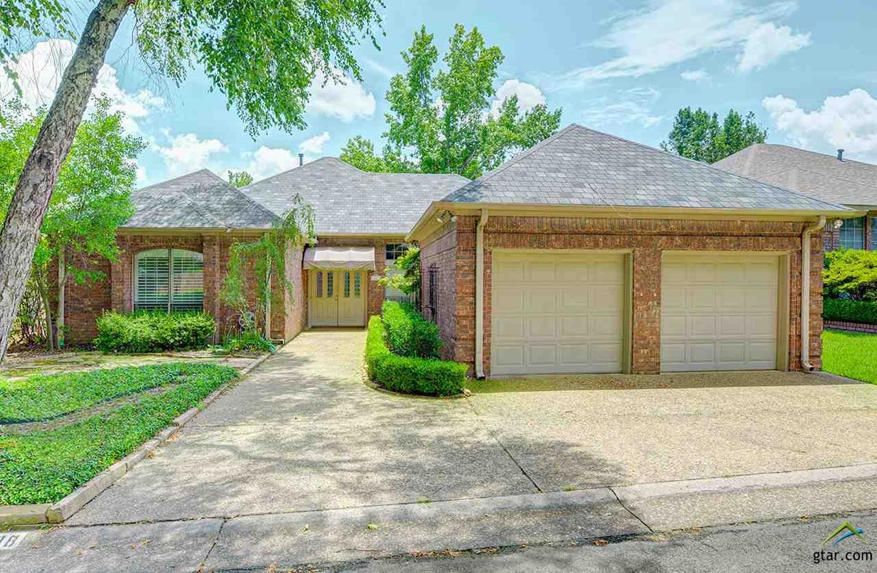 Primary Photo - 1438 Hollytree Pl