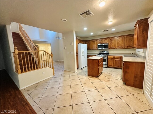 Building Photo - 5018 Lime Kiln Ave