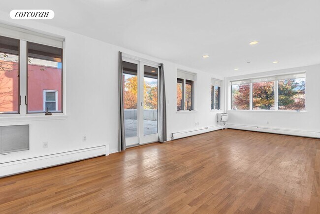 Foto del edificio - 811 5th Ave