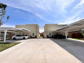Building Photo - 2206 Taxco Ct