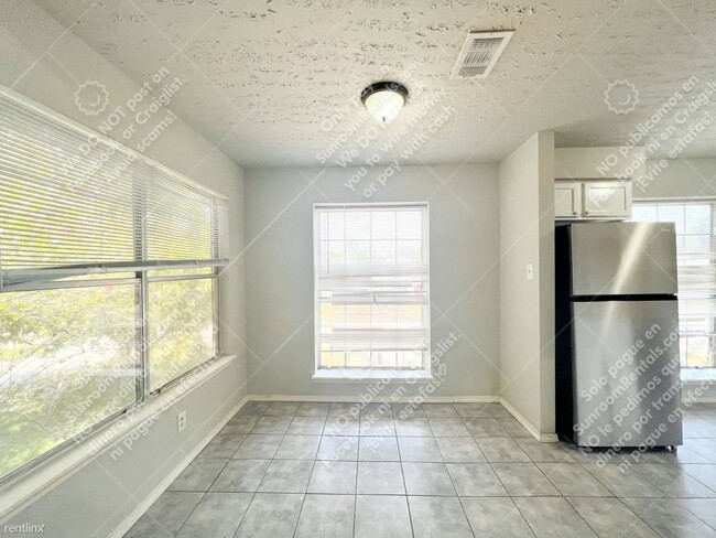 Foto del edificio - 3 br, 2 bath House - 12939 Abalone Way
