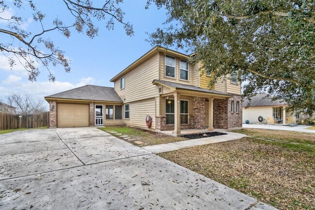 Building Photo - 1030 Birdsong Ln