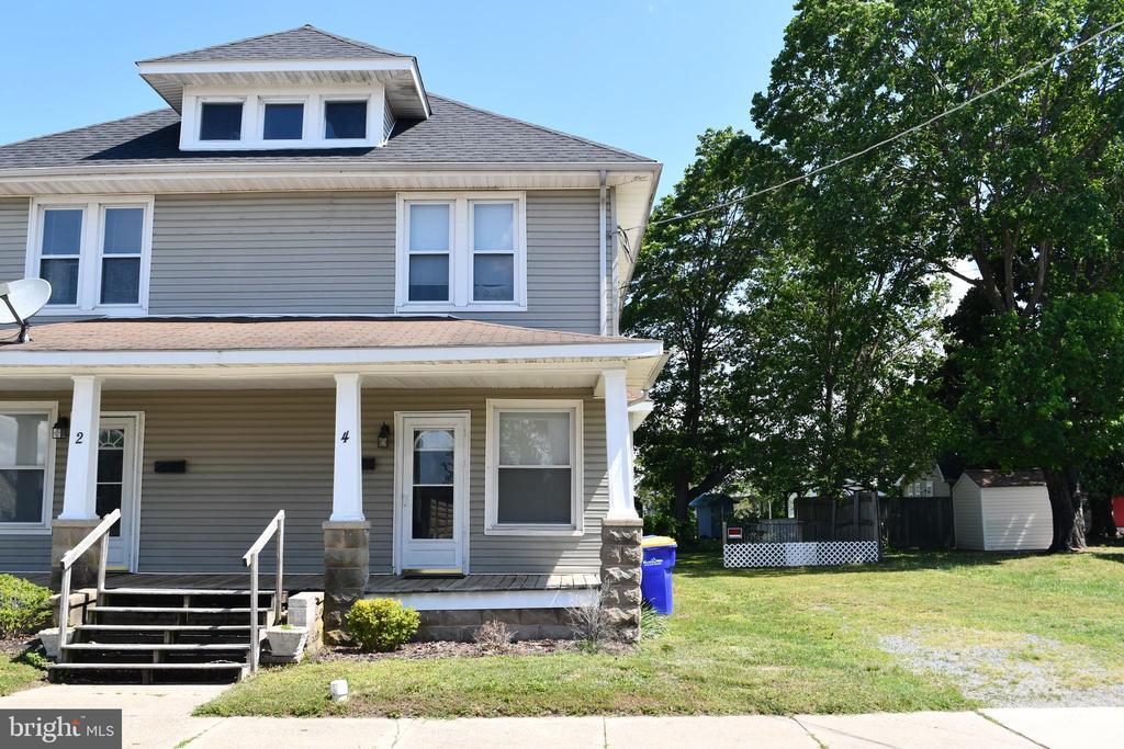 Foto principal - 4 E Milby St