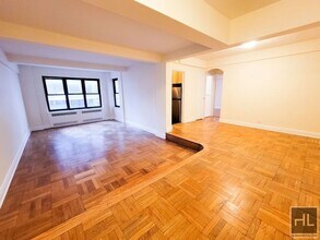 Building Photo - EAST 56 STREET