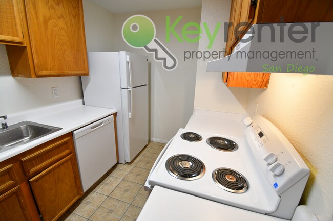 Foto del edificio - Harbor Vista community, Oak Park neighborhood. | Gated Comunity |Enjoy quick access to the 94, 80...