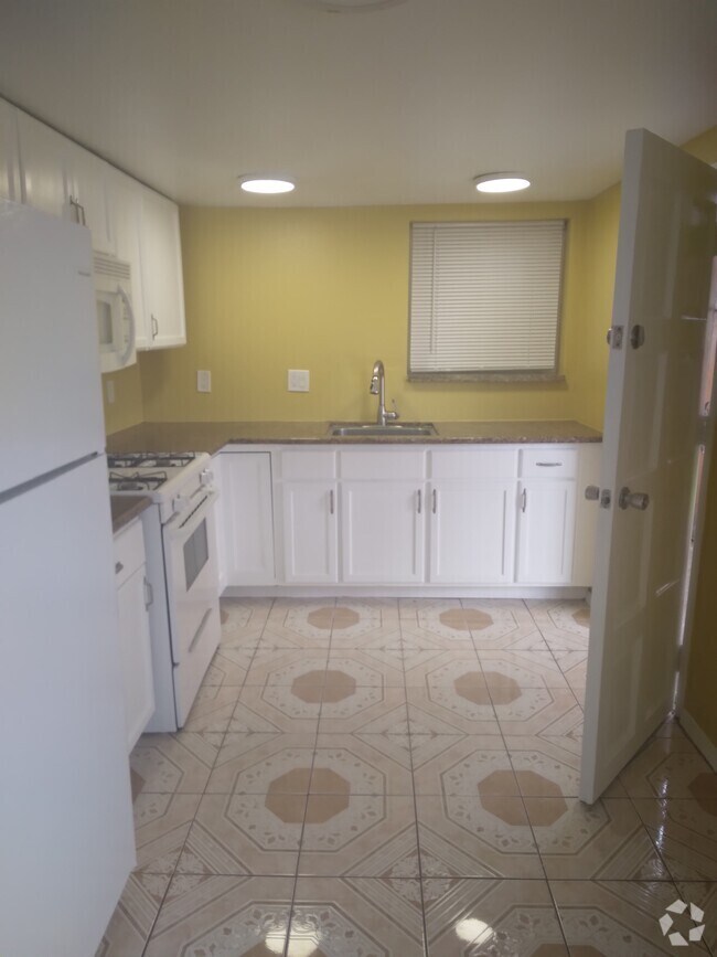 San Pablo Villa Gated Apartments for Rent San Pablo, CA 1 Rentals
