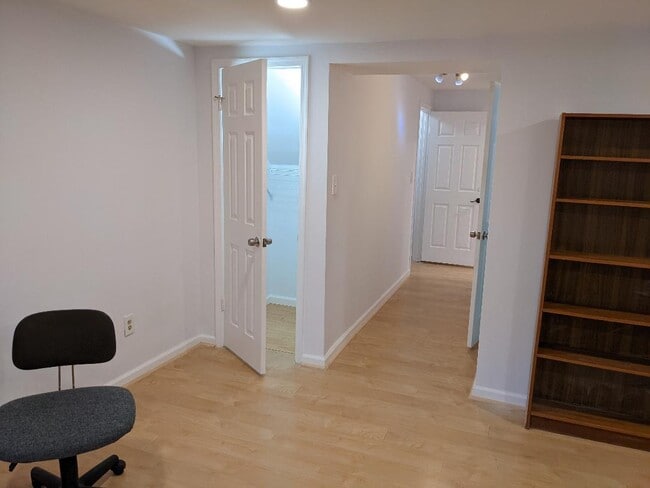 Foto del edificio - 5806 Bridgetown Ct