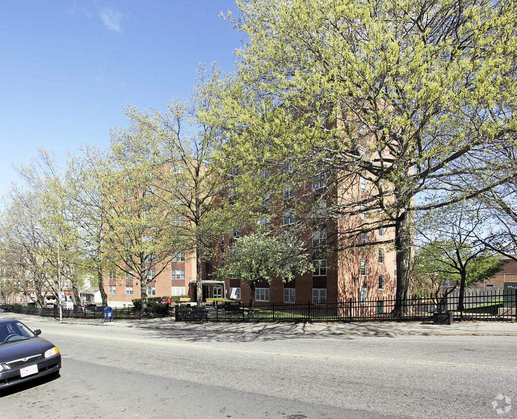 Foto del edificio - Pleasant Tower Apartments