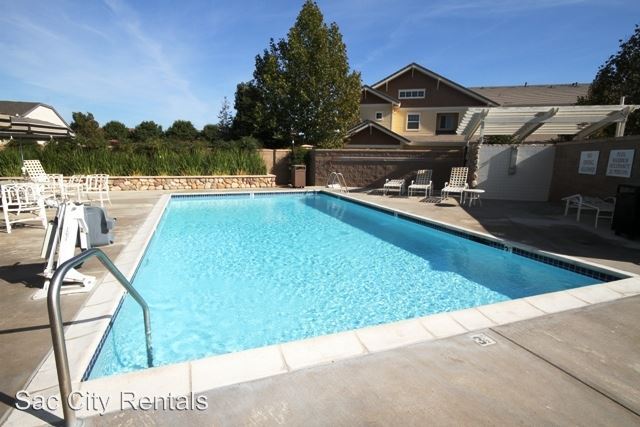 Foto del edificio - 2 br, 2 bath House - 2860 Brighton Beach Way