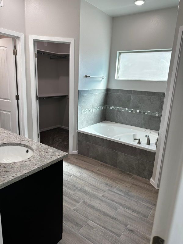 Foto del edificio - 537 Paseo Dulce Ave