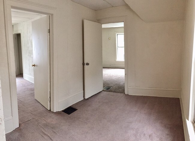 Foto del edificio - 321 Fairbanks St NE