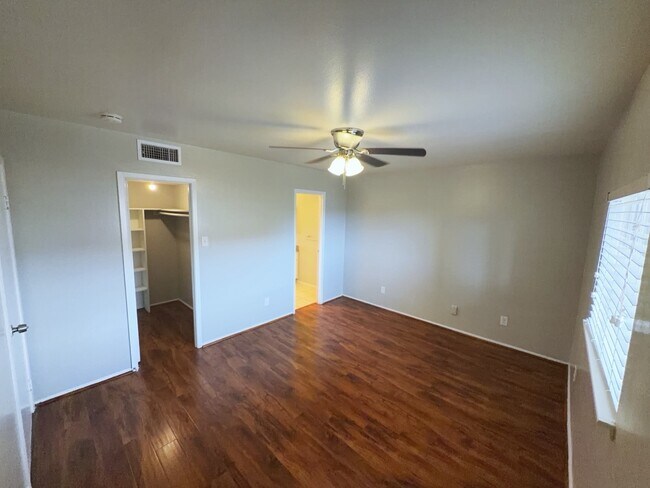 Foto del edificio - 2210 Dorrington St
