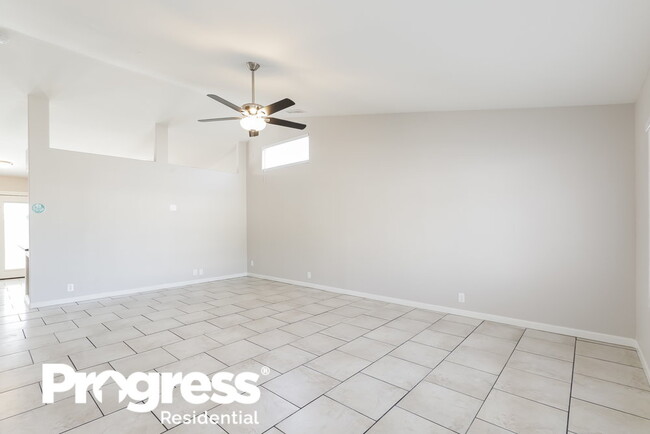 Building Photo - 8119 W Citrus Way