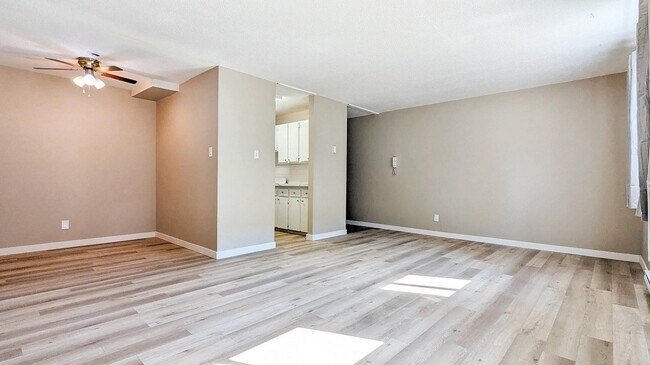 Photo du bâtiment - Forestview Heights Apartments