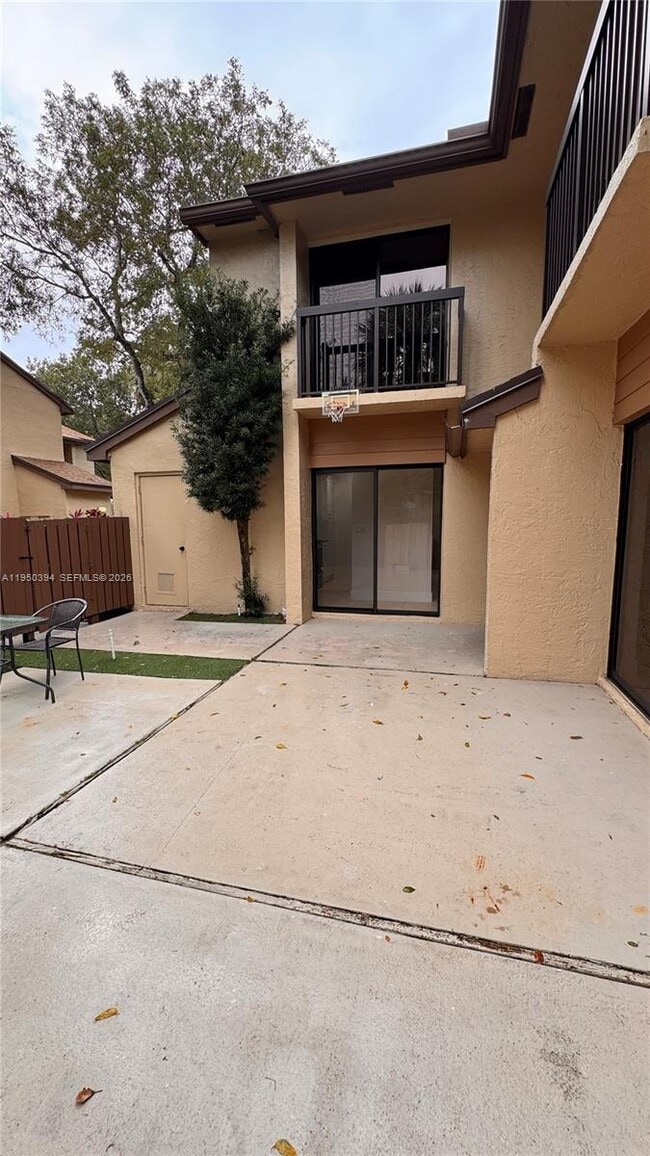 Building Photo - 3801 Cocoplum Cir