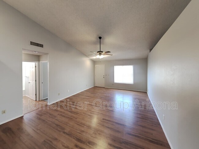 Building Photo - 9230 W Hollywood Ave