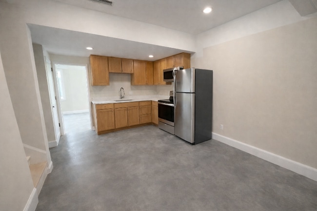 Foto del edificio - 300 N Independence St