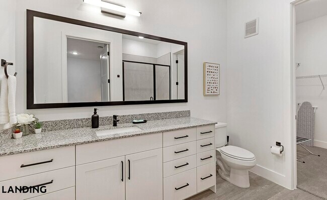 Foto del edificio - 650 E Sycamore St