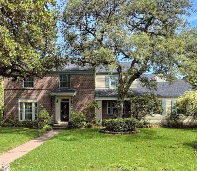 Foto del edificio - 4426 N Roseneath Dr