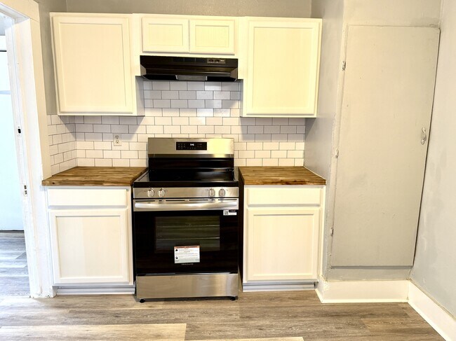 Foto del edificio - 602 B St NW