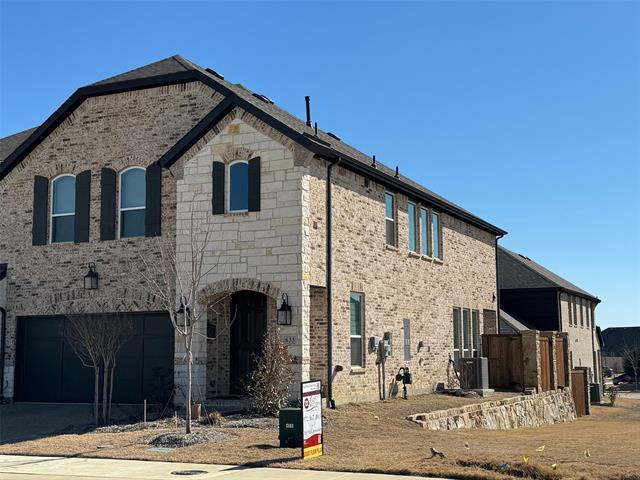 Building Photo - 633 Somerset Dr