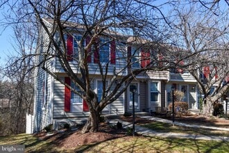 Building Photo - 1648 Fieldthorn Dr